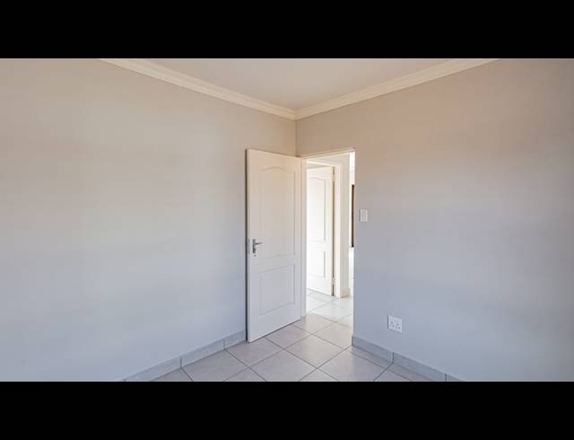 2 BEDROOM FREESTANDING FOR SALE IN KLERKSOORD
